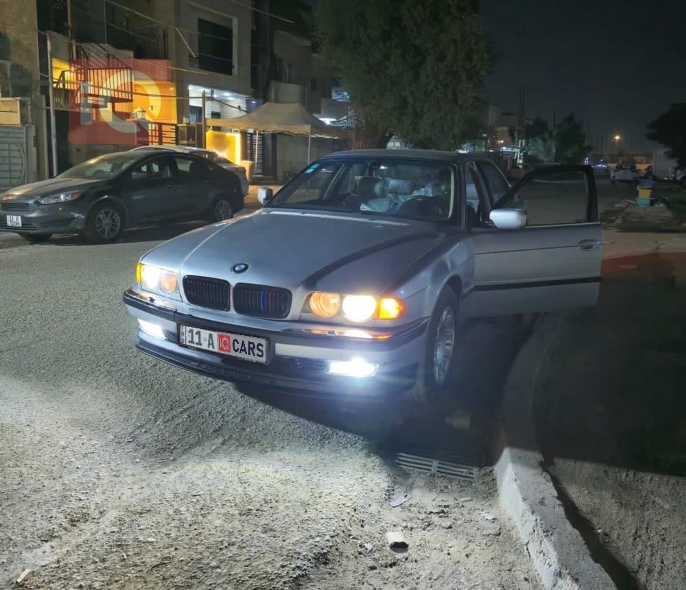 بي ام دبليو الفئة 7